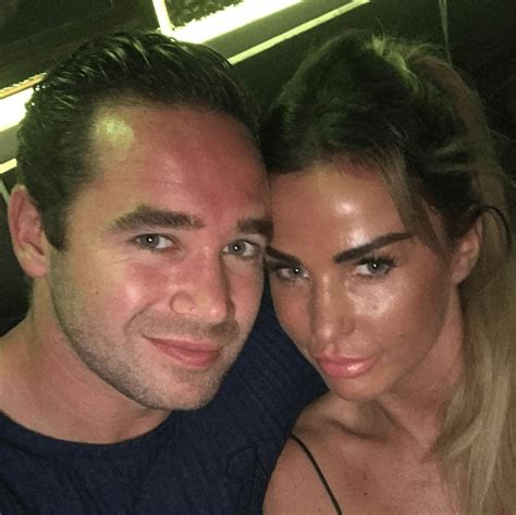 Kieran Hayler arrested on suspicion of child neglect。